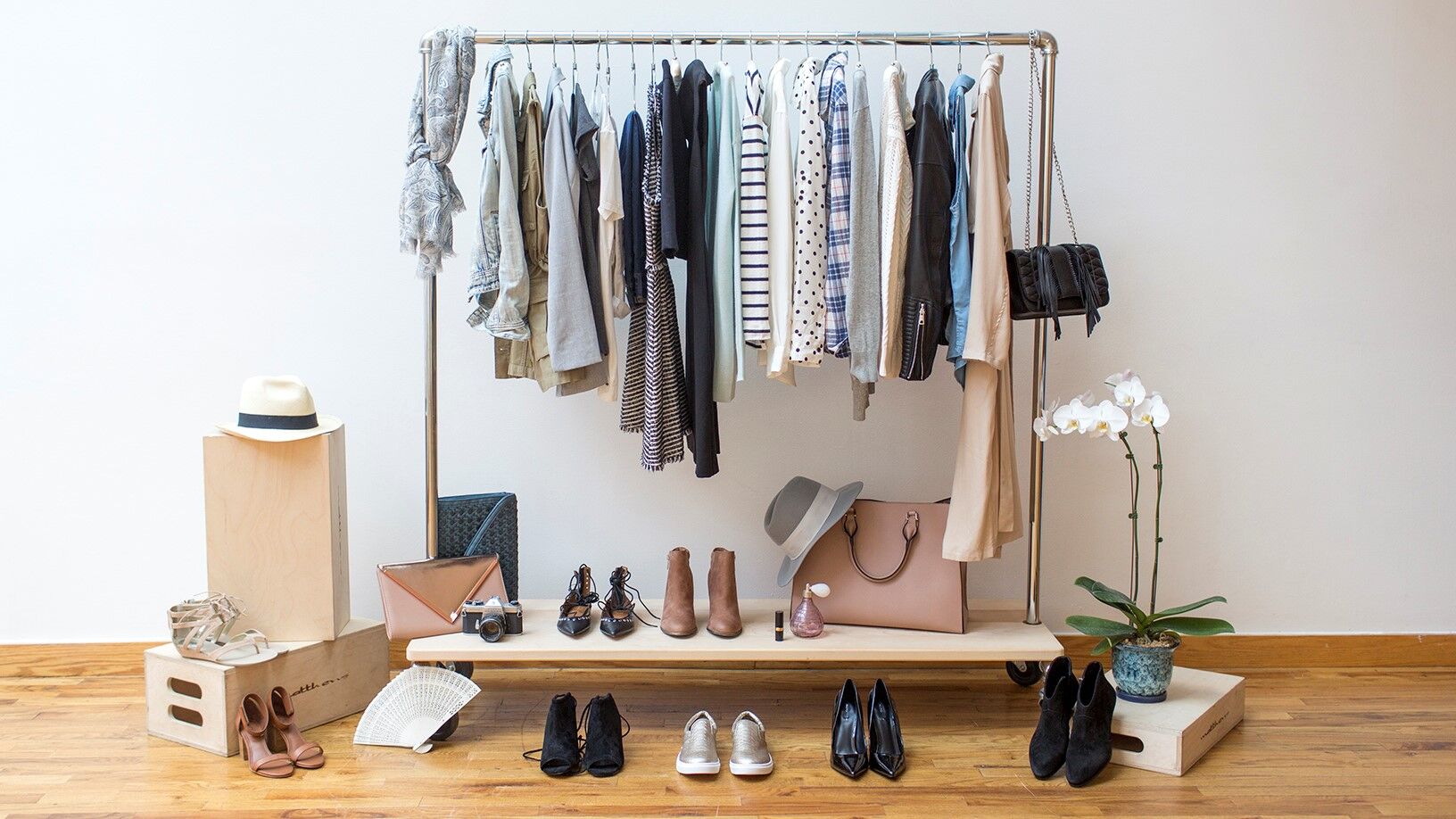 Make your life easier with a capsule wardrobe